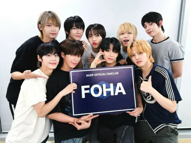 "AHOF", official fan club name is "FOHA"... "A relationship for each other"