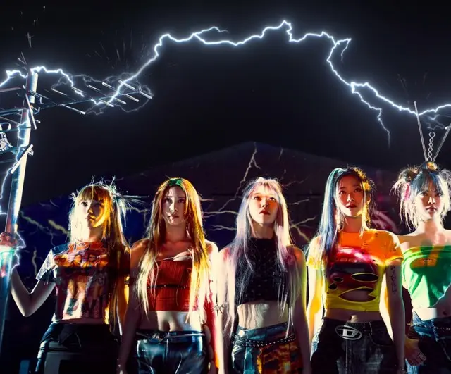 「LE SSERAFIM」、4枚目ミニ「CRAZY」が1年経っても人気ing…米・英主要チャート再侵入