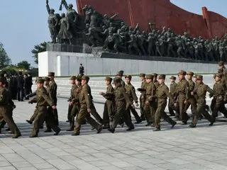 "North Korea's military is 'poor' despite having nuclear weapons"... "Surviving on food aid for families"... UN human rights rapporteur