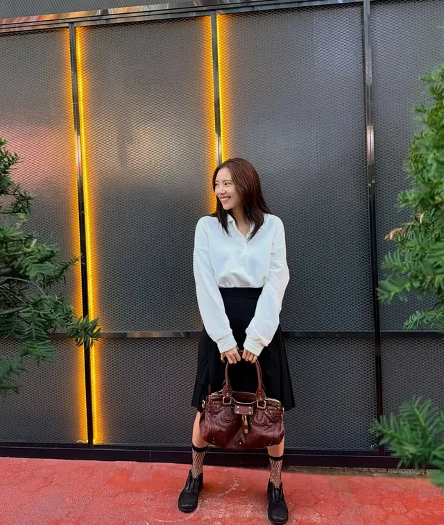 ソン・ダムビが誕生日を迎え、幸せな瞬間を過ごした。