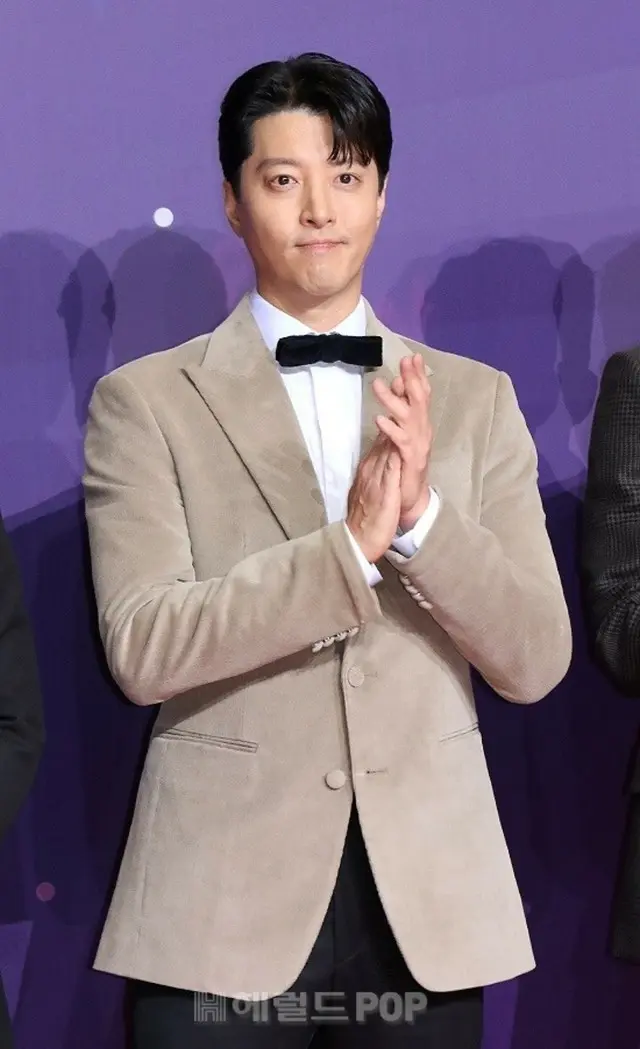 イ・ドンゴン、難病闘病中を告白