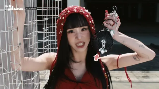 K-POPアイドルの“ハンディーファン”ブーム1