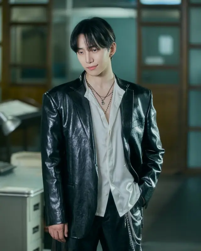 「2PM」ジュノ、「赤い袖先」「キング・ザ・ランド」ヒットに続くドラマ「テプン商事」…新たなキャラクターで期待のカムバック