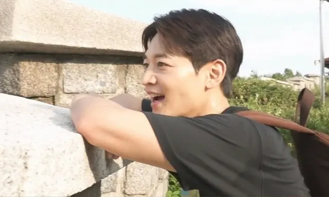 「SHINee」ミンホ、突如として燃え上がったトレーニングへの欲求…駱山公園への疾走