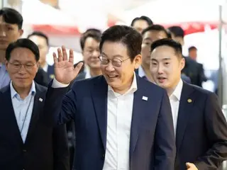 President Lee Jae Myung: "We will hold a 'Digital Talk Live' on the 14th with the theme 'Regional Commercial Revitalization and Consumption Coupons'" = South Korea