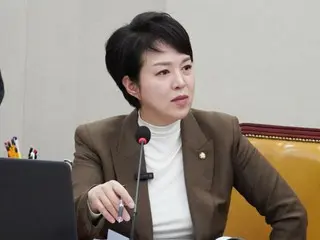 Democratic Party lawmaker Go Min-jung pushes for People's Power to prevent Chinese from shopping in three major markets... "We are addicted to hatred" = South Korea