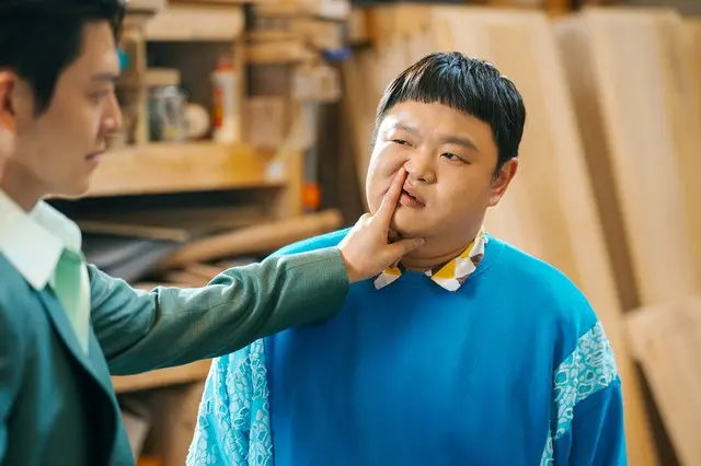 スジ（Miss A）＆キム・ウビン、話題性総なめに未公開スチール大放出…人気も「魔法のランプにお願い」6