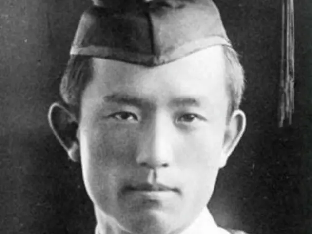 The connection between South Korea's national poet, Yun Dong-ju, and Rikkyo University: A student's eight-year dream comes true with the erection of a monument on campus