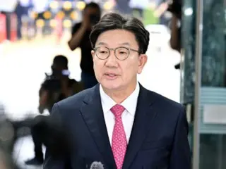 South Korean opposition lawmakers criticize special prosecutors as "like a Stalin-era investigative agency"