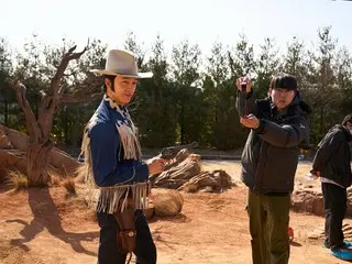 Netflix movie "Good News" unreleased stills released