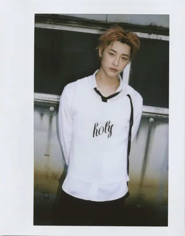 歌手WOODZ、ファンの要請に応え…未発売曲「Falling」サプライズリリース