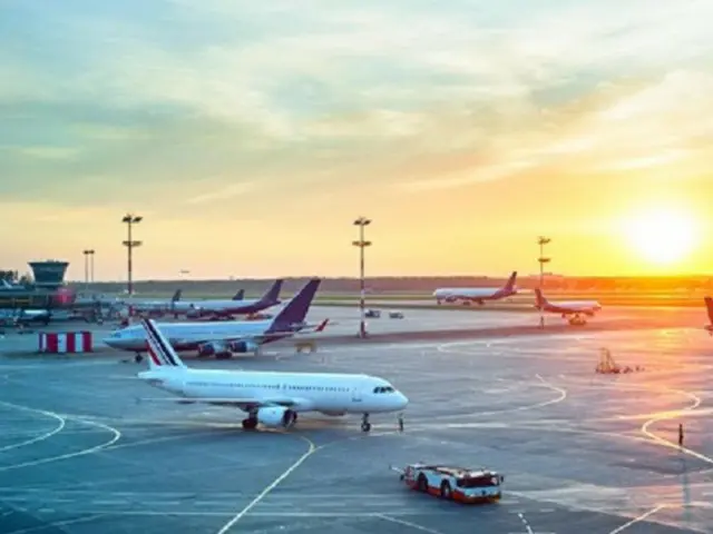 Passenger plane turns back due to bad smell...what caused it?