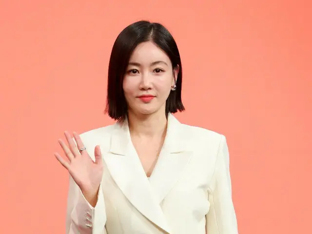 Actress Hwang Woo Seul Hye, "The reason why women brush their hair back"... Wooyong (2PM) "It's good to be frank, but..." = "You're my woman"