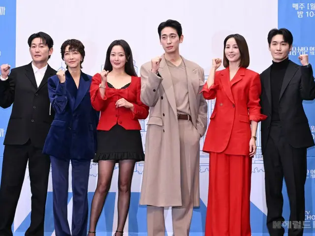 [Photo] Kim Hee Sun and Han Hye Jin attend the production presentation of the new TV series "Because There Is No Next Life"