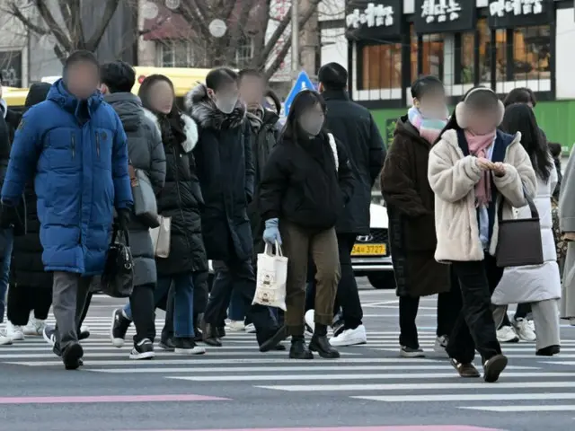 Half of men in their 30s and 40s in South Korea are "obese"