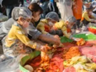 Large-scale kimchi-making event in Seoul, 500 people brew more than 10,000 boxes (South Korea)