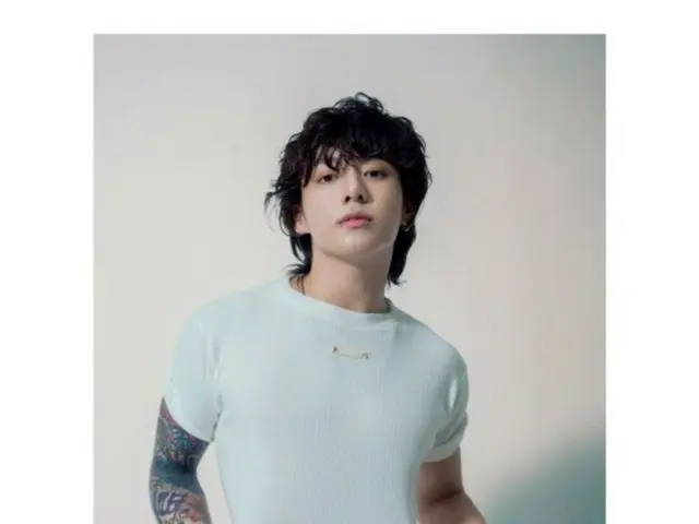 BTS's JUNG KOOK breaks the longest Asian solo record on the Spotify Global Charts: 121 weeks for "Seven" and 105 weeks for "GOLDEN"