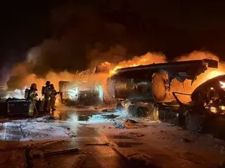 Two people killed, four injured in multiple collision involving a tanker truck on a highway in South Korea