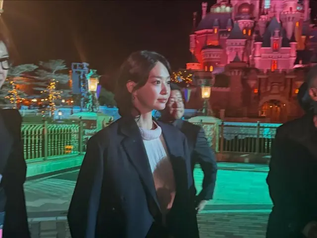 Actress Shin Min A looks like a real Disney princess...super cute