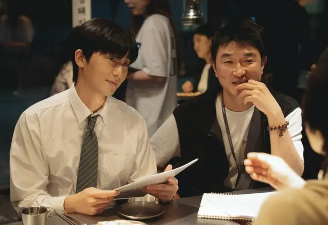 パク・ソジュン＆ウォン・ジアン「明日はきっと」監督、「口は笑っていたが、目は泣いていた」