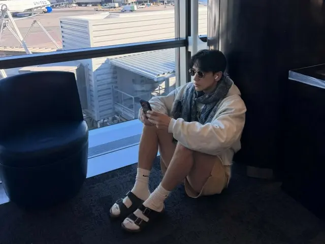 Rain shows off his mischievous boy (!) fashion in NYC... "Aren't your pants too short?"