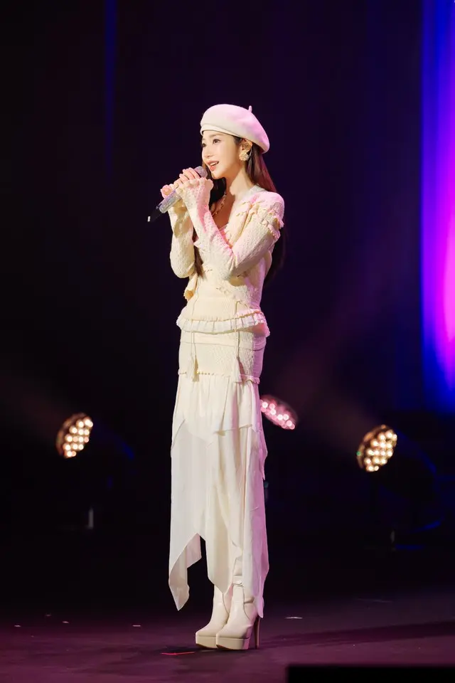 ©︎FRAU INTERNATIONAL