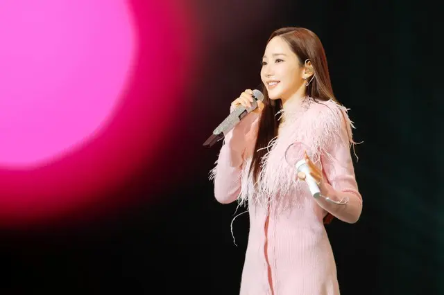 ©︎FRAU INTERNATIONAL