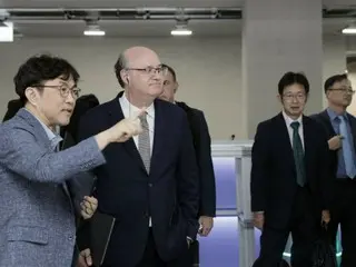 President of the Inter-American Development Bank visits Naver, expressing expectations for DX promotion in Latin America - South Korean report