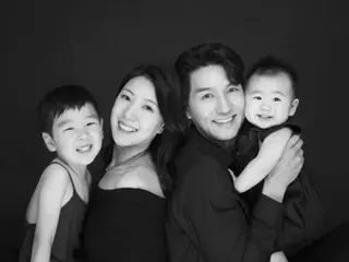 Actor Lee Pil Mo joins his two sons on "Star Dad's Struggles! Superman is Back"...Wife Seo Soo-young: "My oppa is always superman to me."