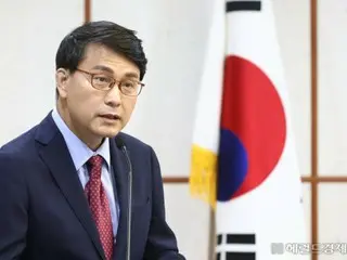 Yun Sang-hyun, a member of the People's Power, said, ``People who don't know the politics of telling former representative Lee Jun-seok to run in a new party...Our party will not win in the general election.'' - South Korea