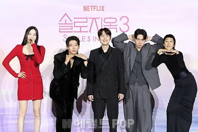 【フォト】「SUPER JUNIOR」キュヒョン＆DEXら、Netflixバラエティー「脱出おひとり島3」制作発表会に出席