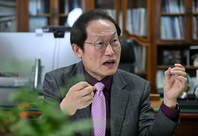 ソウル市教育監、解職教員の特別採用で懲役2年求刑＝韓国