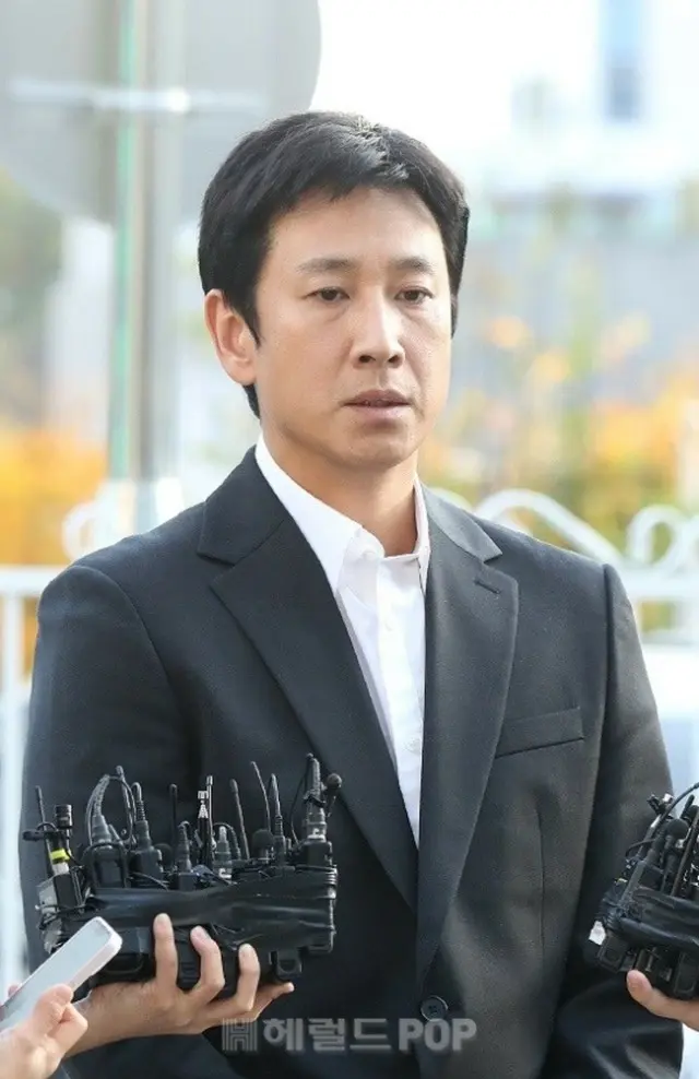 韓国警察側、“薬物使用疑惑”俳優イ・ソンギュンの召喚検討…「捜査のスピードを上げている…3回目には恐喝事件を調査へ」