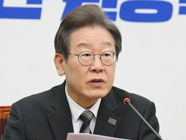選挙シーズンに繰り返される「政治テロ」…野党代表が凶器で刺される＝韓国