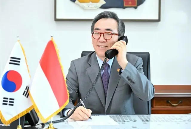 韓国外相がインドネシア外相と「電話会談」…「特別戦略的パートナーシップ」強化の協力を希望