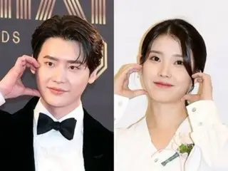 Actor Lee Jung-seok was caught at girlfriend IU's concert venue... There is no abnormality in the "lovey-dovey" couple in progress
