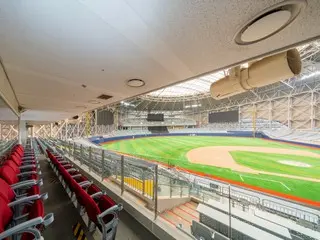 Seoul invites 300 marginalized people to MLB Seoul series