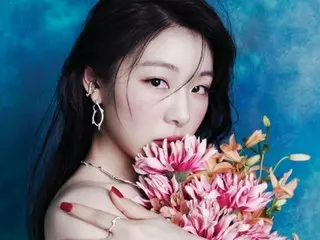 Kim Yuna shows off her unique goddess look with elegant off-shore LUDA