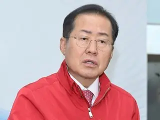 Hong Jun-hyeong, Mayor of Daegu, says, ``Is the general election based on the selfie strategy of playing around with the presidential election?... It's no good staying overnight, so I'll blame President Yun Seok-yeoul.'' - South Korea