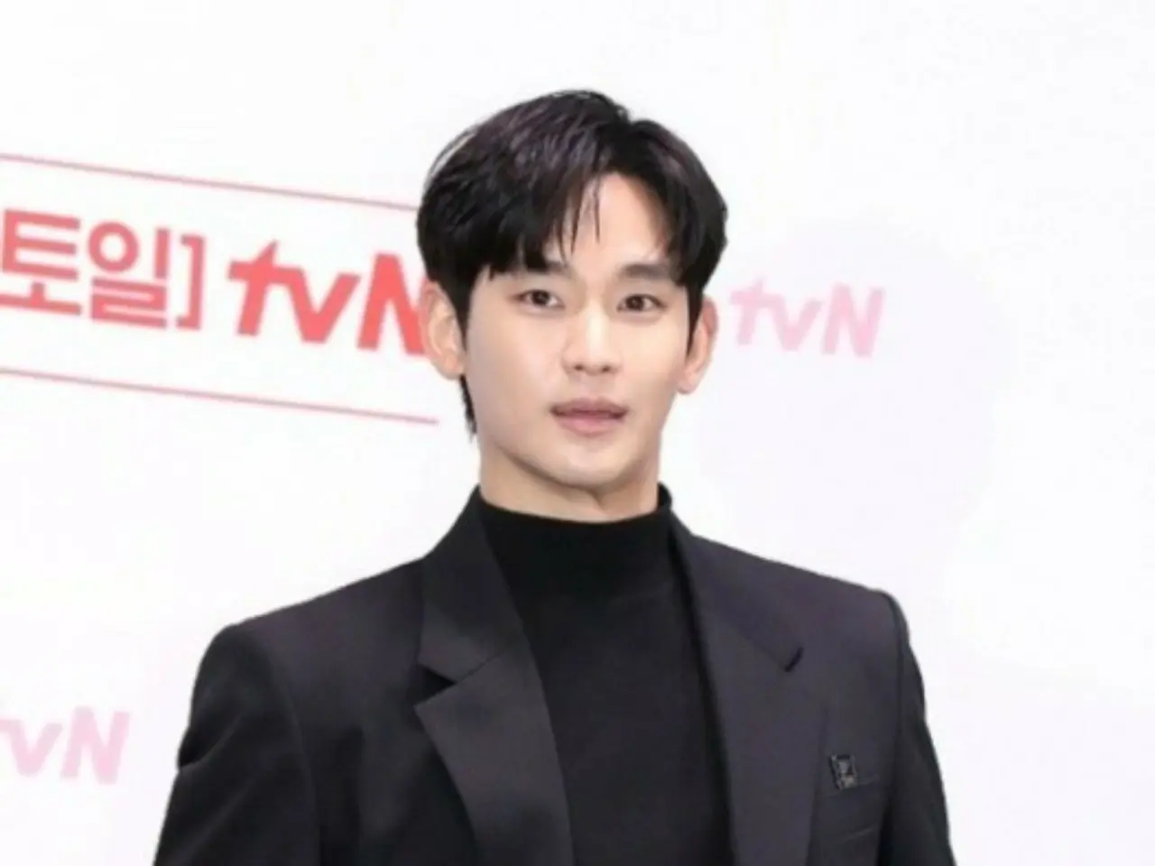 Kim Soo Hyun takes the top spot in actor brand reputation rankings ...