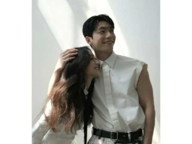 "Graduation" Jung Ryeo Won & Wi HaJun, a heart-fluttering couple... their "super close chemistry" exudes sweetness