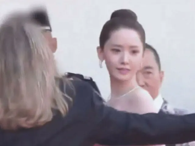 Yoona (SNSD) sues Cannes Film Festival for 100,000 euros for racism allegations against security guards