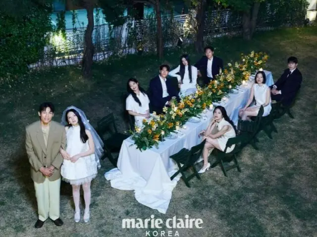 Kim JinKyung and Kim SeungGyu reveal their beautiful wedding party