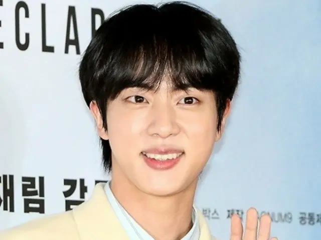 "BTS" JIN, even though it was the first fan event since Discharge... the ending of the sexual harassment accusation leaves him bitter