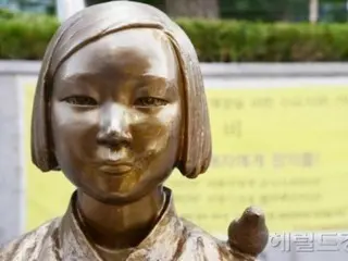 Comfort women statues have spread around the world; on the one hand, they are at risk of being removed, while on the other hand, new ones are being erected