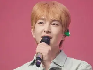 SHINee's Onew, in tears during "Song Stealer" stage... "I recovered by listening to this song"