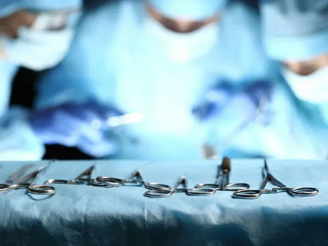 骨折した労働者、受け入れ病院見つからず20時間後に手術…足を切断＝韓国