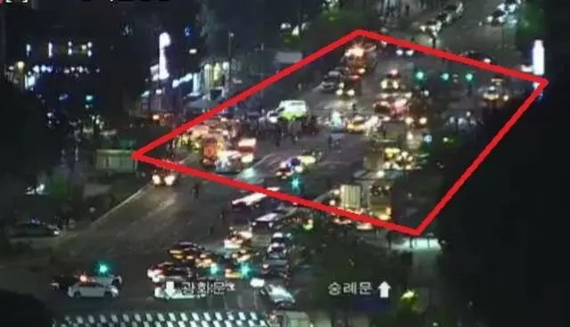 ソウル市庁駅近辺での悲惨な交通事故、13人が死傷＝韓国