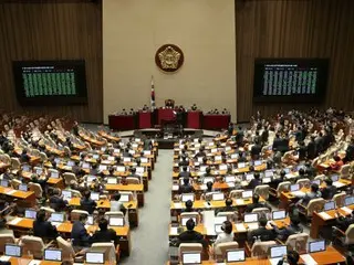 "Allied with Japan?" "Have you gone mad?" - A pandemonium in the South Korean parliament's questioning of the government