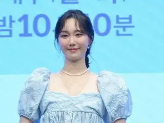 Overcoming the loss of her boyfriend Kim Ju Hyuk... Actress Lee Yu Young announces "marriage and pregnancy" at the same time... Attention again on her outfit at the production presentation in May